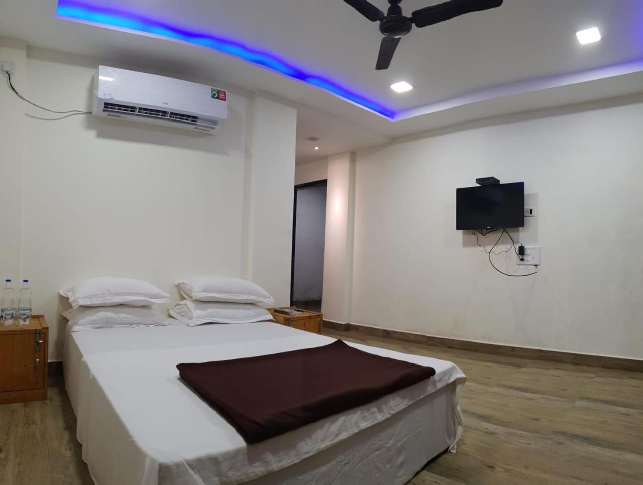 Klub Khavana- The Exclusive Beachfront Resort Vengurla Экстерьер фото
