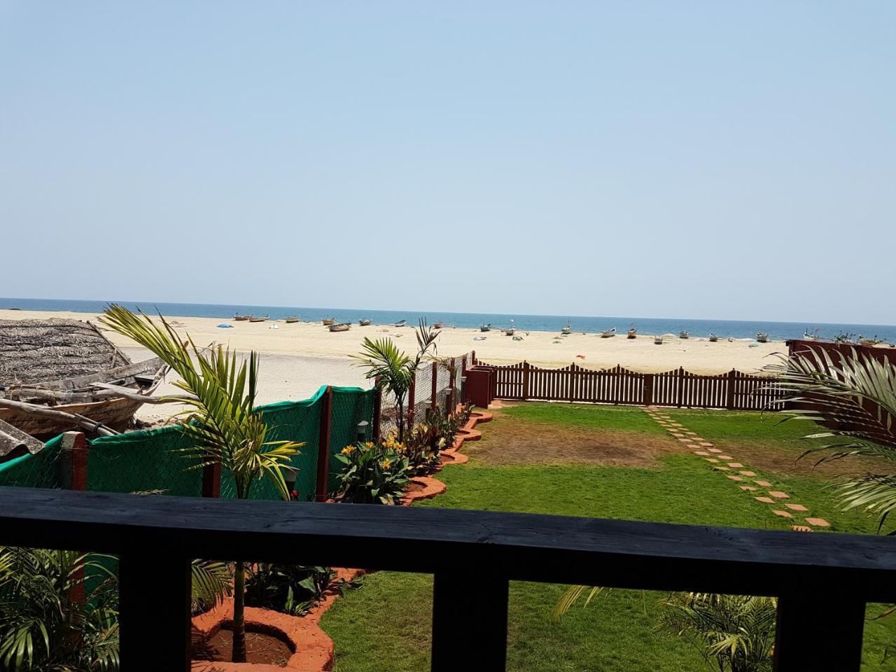 Klub Khavana- The Exclusive Beachfront Resort Vengurla Экстерьер фото